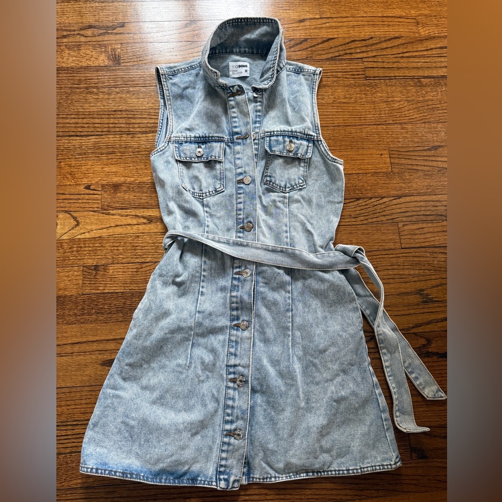 Ci Sono Light Blue Denim Sleeveless Shirt Dress with Tie Belt